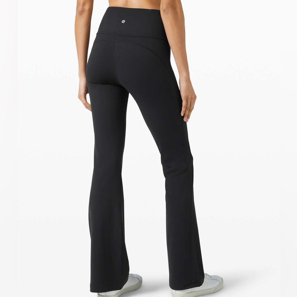 Black Lululemon Groove Leggings